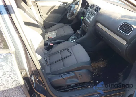 2010 Volkswagen Golf 4-Door из США, поврежденный, VIN WVWDB7AJ7AW297584